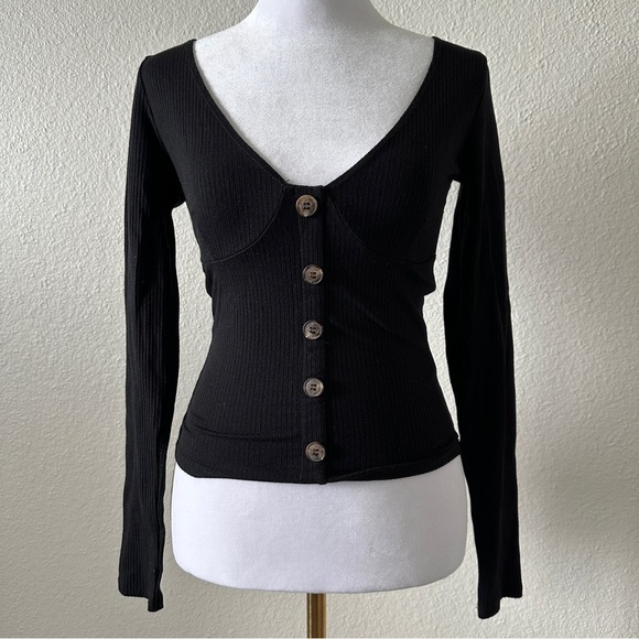 REFORMATION Virgil Knit Long sleeve Top in Black Sz. Small - Picture 2 of 11
